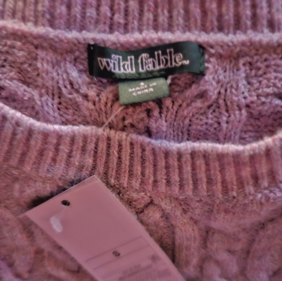 Sweater - Picture 2 of 3